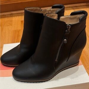 Naturalizer Black Wedge Ankle Boots. Brand new with box. 9.5 W